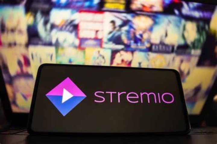 Installer Stremio et pr&eacute;parer la lecture